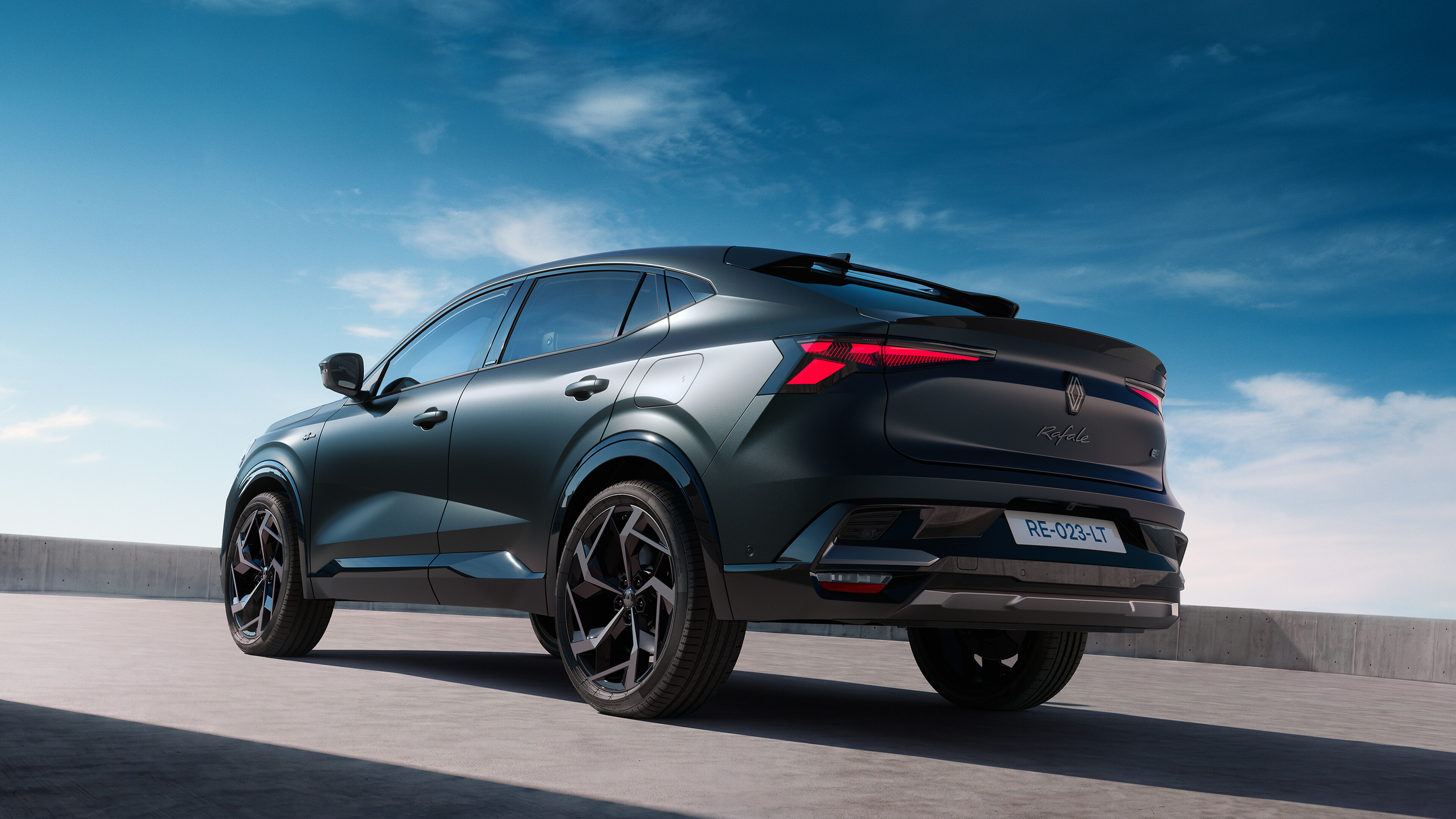 renault-rafale-hypnotic-limited-edition-exclusivist-intens-caracter-puternic